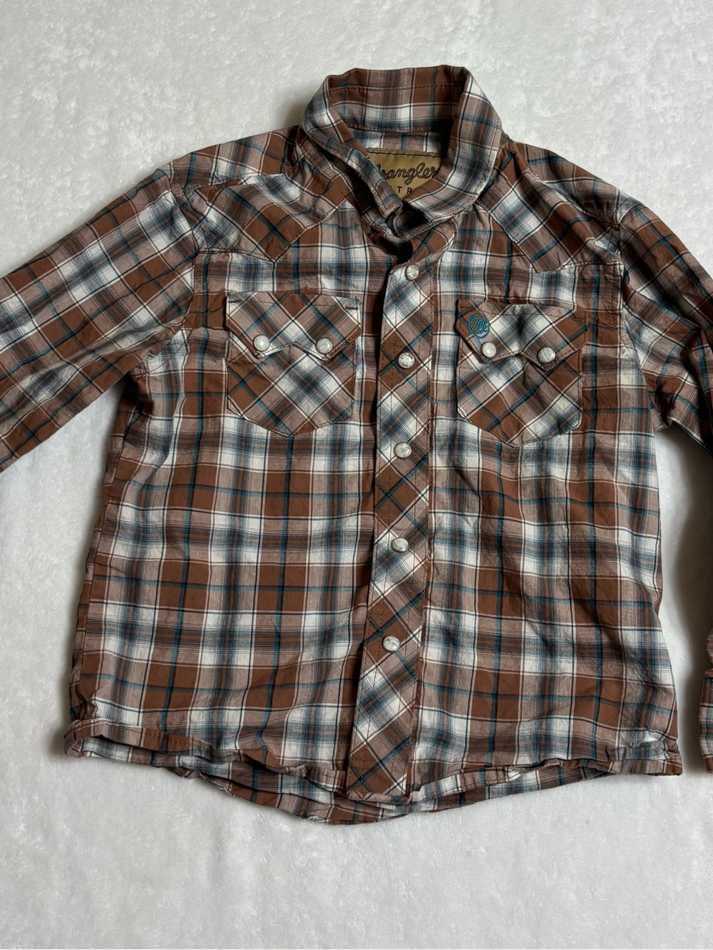 Wrangler Brown and White Plaid Button-Down Shirt